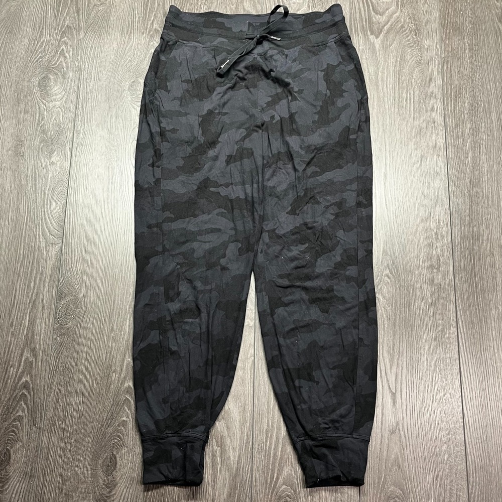 Lululemon Surge‎ Jogger Pants Mens 32 Black Camo Ankle Zip Quick Dry Stretch